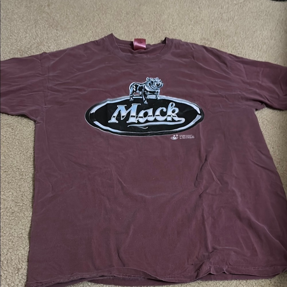 Vintage MACK trucker shirt Men's Burgundy T-Shirt